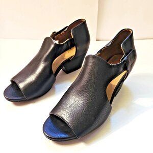 Natural Soul Daya Size 10 W Peep Toe Bootie Sandal Block Heel EUC